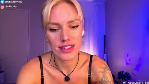 Kelly online show from November 22, 11:51 pm