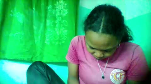 olgamariah203875 online show from September 16, 6:27 pm