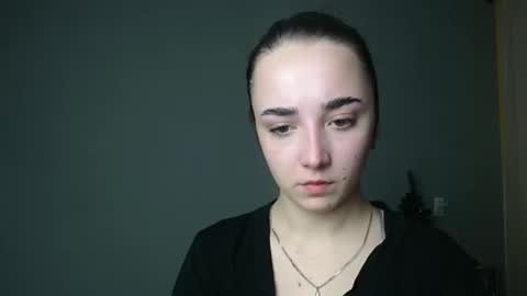 Olivia online show from February 7, 6:45 pm