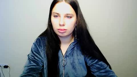 Olivia online show from October 4, 4:29 am