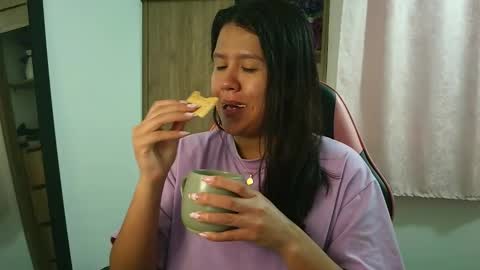 Olivia online show from March 13, 12:17 pm