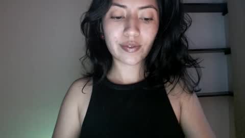 Snapshot of oliviaaa__ chatting on October 1, 10:37 pm oliviaaa__ online show from October 1, 10:37 pm