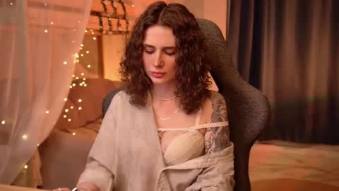 Liv online show from February 27, 7:57 pm