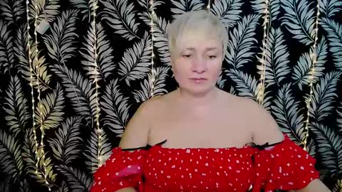 Kelly online show from February 2, 12:24 pm