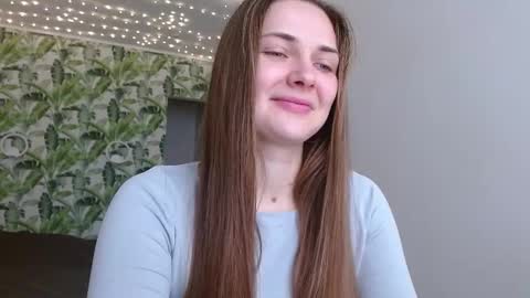 Olivia online show from December 5, 6:02 am