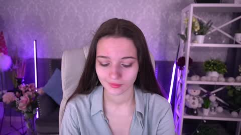 Olivia online show from January 13, 6:49 am