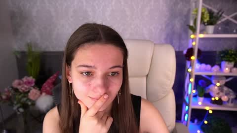 Olivia online show from January 8, 7:03 am