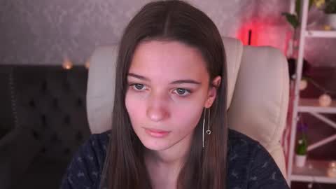 Olivia online show from December 18, 7:36 am