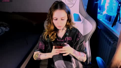 on_yxxx online show from December 13, 3:54 pm