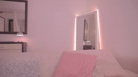 Ariel online show from October 30, 10:11 pm