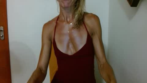 Magdalenna online show from April 29, 1:25 pm
