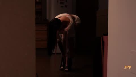 Snapshot of oooops__ chatting on January 13, 7:10 pm Eva online show from January 13, 7:10 pm