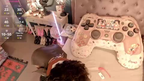 Snapshot of orianna_reed chatting on February 21, 11:22 am oriana online show from February 21, 11:22 am