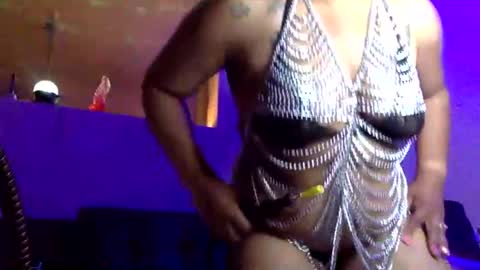 ososweet112 online show from May 10, 3:41 am