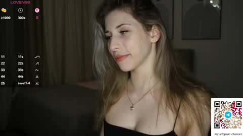 Anne online show from April 1, 10:07 pm