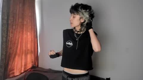 Snapshot of ottoyan_ chatting on February 18, 3:54 pm Otto 3 online show from February 18, 3:54 pm