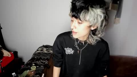 Snapshot of ottoyan_ chatting on February 27, 3:26 pm Otto 3 online show from February 27, 3:26 pm