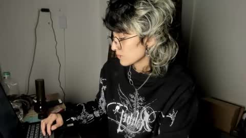 Snapshot of ottoyan_ chatting on March 12, 5:57 am Otto 3 online show from March 12, 5:57 am