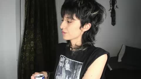 Snapshot of ottoyan_ chatting on October 22, 1:32 am Otto 3 online show from October 22, 1:32 am