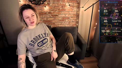 Snapshot of ozalin_green chatting on February 3, 8:46 am ozalin_green online show from February 3, 8:46 am