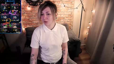 Snapshot of ozalin_green chatting on March 1, 9:51 am ozalin_green online show from March 1, 9:51 am