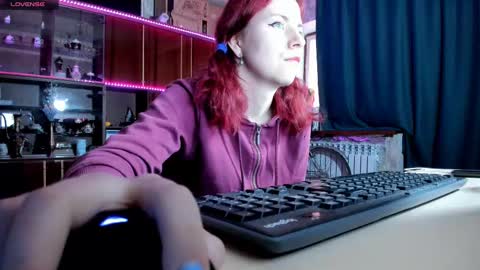 Snapshot of pa1e_pr1ncess chatting on February 14, 6:56 am Ella online show from February 14, 6:56 am