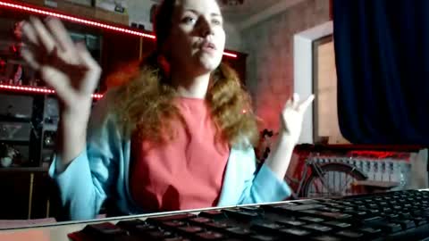 Ella online show from April 17, 6:04 am