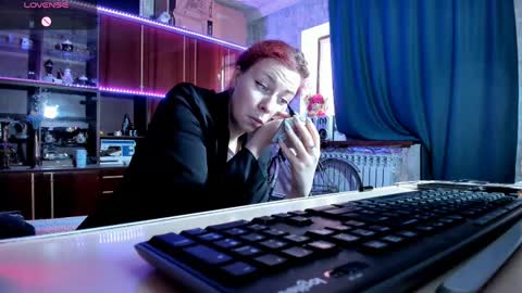 Snapshot of pa1e_pr1ncess chatting on March 1, 6:46 am Ella online show from March 1, 6:46 am