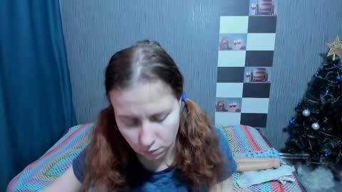 Ella online show from January 17, 7:49 am