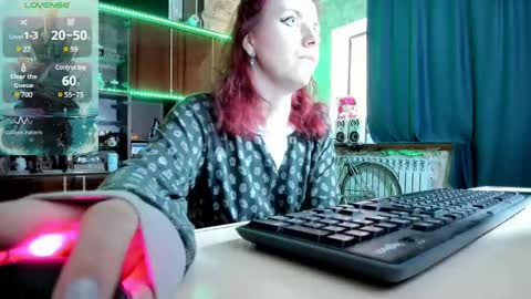 Snapshot of pa1e_pr1ncess chatting on February 23, 9:38 am Ella online show from February 23, 9:38 am