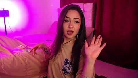 Paris online show from May 26, 11:48 pm