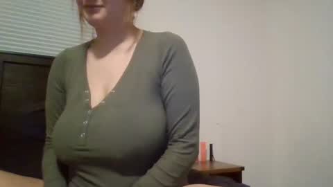 paigeeecc online show from November 1, 2:59 am