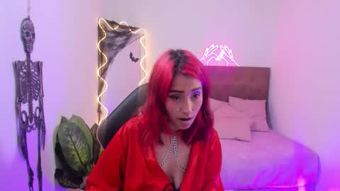 palmerfox_tay online show from November 5, 4:07 am