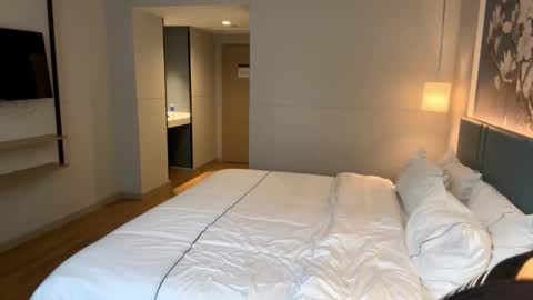 Paw Paw online show from March 23, 7:58 am