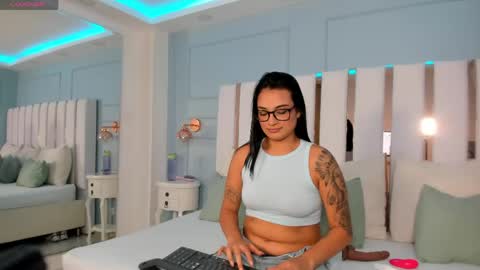 Pamela  online show from May 12, 10:38 pm