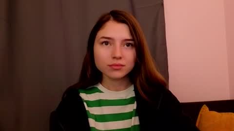 Snapshot of pamilarakestraw chatting on October 18, 10:55 pm pamilarakestraw online show from October 18, 10:55 pm