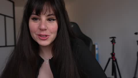 Pam online show from January 25, 4:20 pm