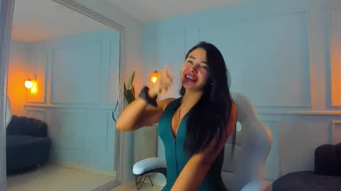 pamplemusa_ online show from February 23, 11:31 am