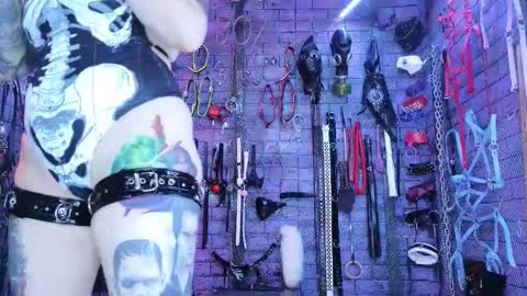 PandoraNez online show from January 14, 8:52 am