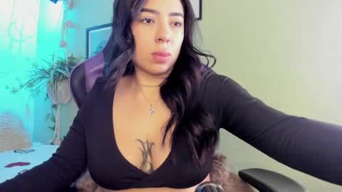 Ana Laura online show from April 22, 11:07 am