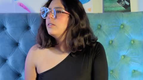 Paola Lyon online show from March 2, 12:23 pm