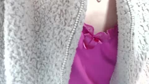 Paola online show from February 26, 12:05 pm