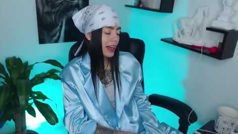 Paris D angelo online show from February 21, 11:10 pm