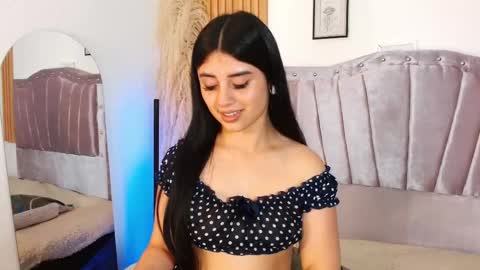 Snapshot of parker_leex chatting on October 1, 1:43 am parker_leex online show from October 1, 1:43 am