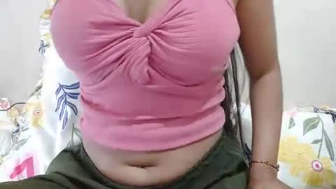 parneetu_642 online show from April 7, 4:47 am