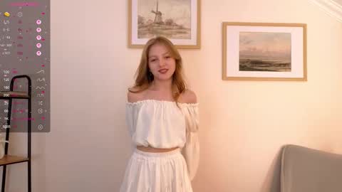 Snapshot of patricia_perry chatting on September 14, 11:19 am Vicki online show from September 14, 11:19 am