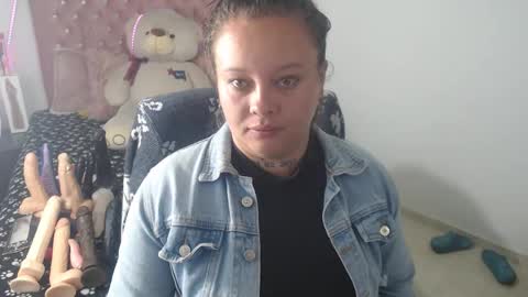 patty squirt87 online show from February 17, 2:44 am