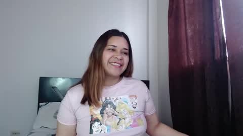 Snapshot of paula_anderson chatting on September 9, 9:36 pm PAULA online show from September 9, 9:36 pm