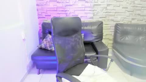 paula ross online show from March 27, 12:23 am