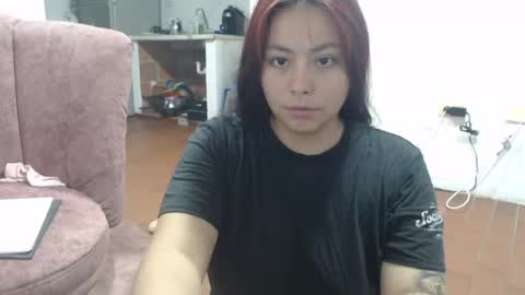 paula_torrez online show from May 3, 2:15 am